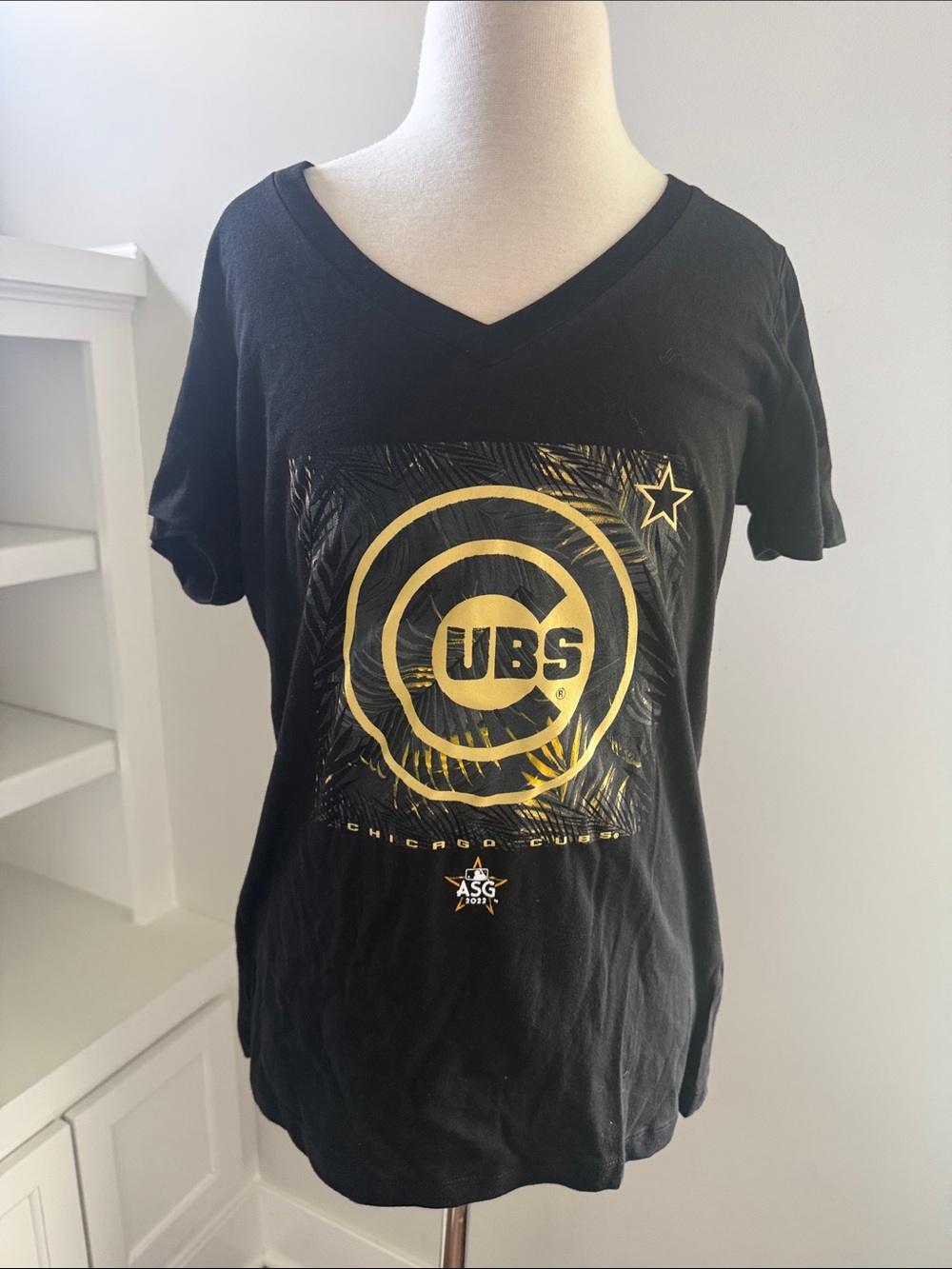 NWT Rare New Era Chicago Cubs 2022 Mlb All-Star Game V-Neck T-shirt NEVER WORN.